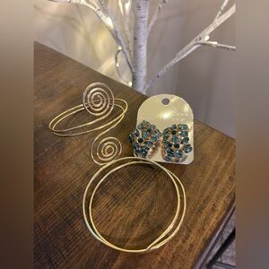 Elegant Gold and Blue Jewelry Set